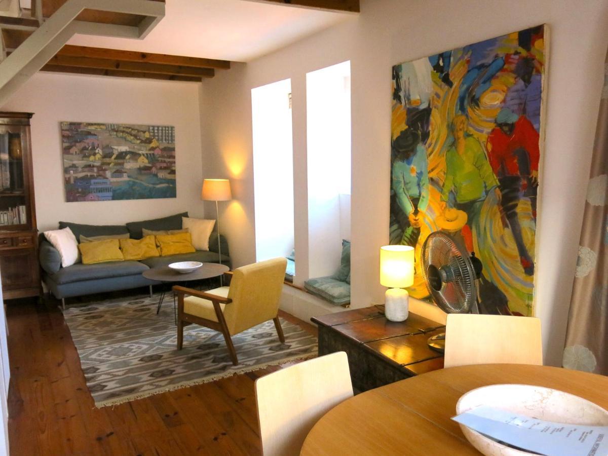 Magnificent Duplex In Mouraria Lisbona